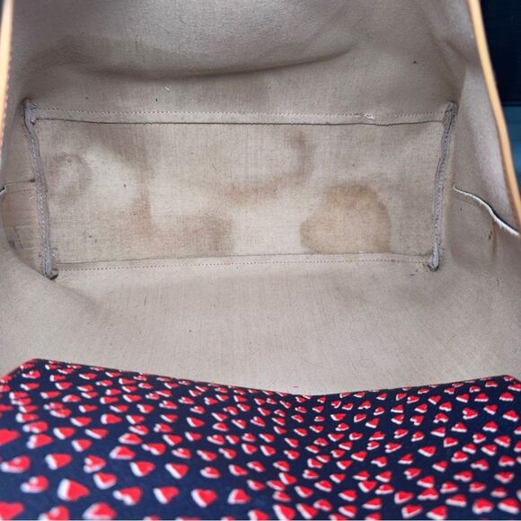 Tory Burch Kerrington Hearts Amore Tote - Picture 10 of 14